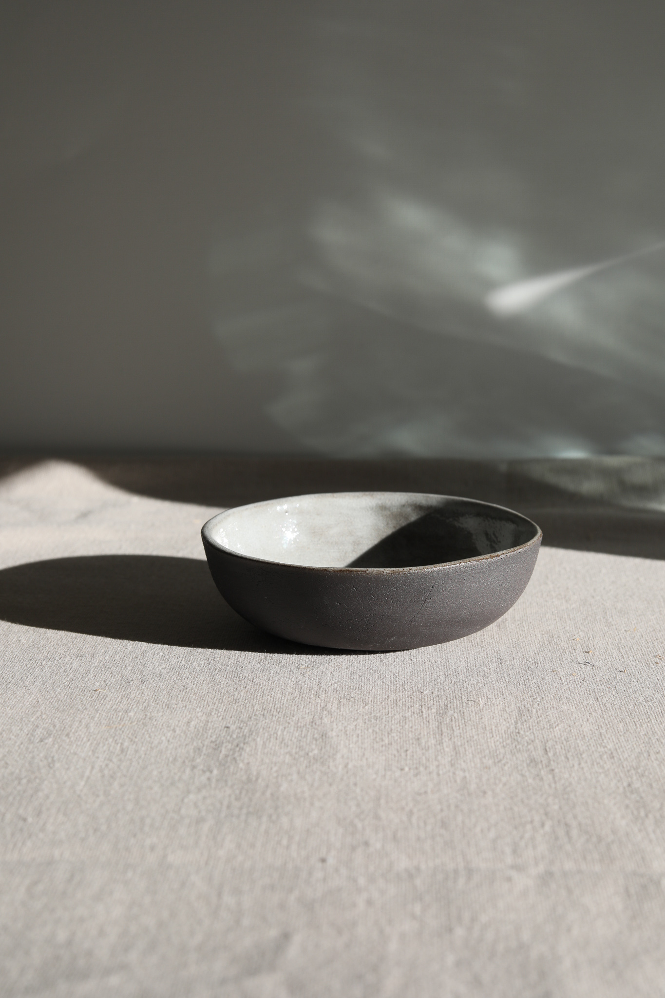 Small Snack Bowl fog Vera Wiedermann Ceramics