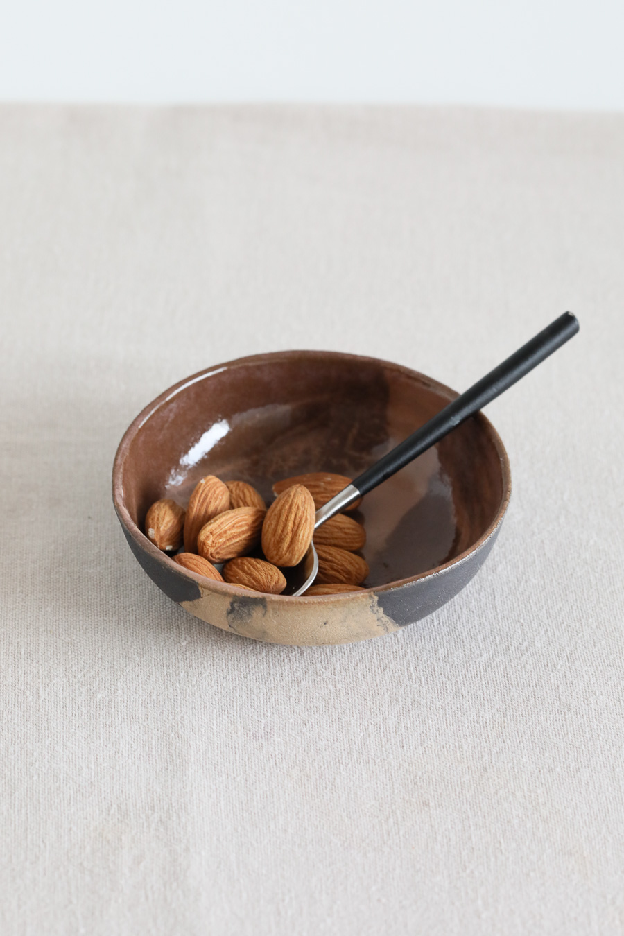 Small Snack Bowl dark mustard Vera Wiedermann Ceramics